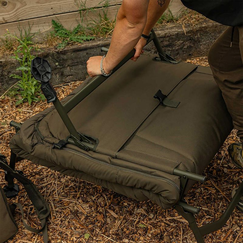 Avid Carp Revolve X System Bett 3