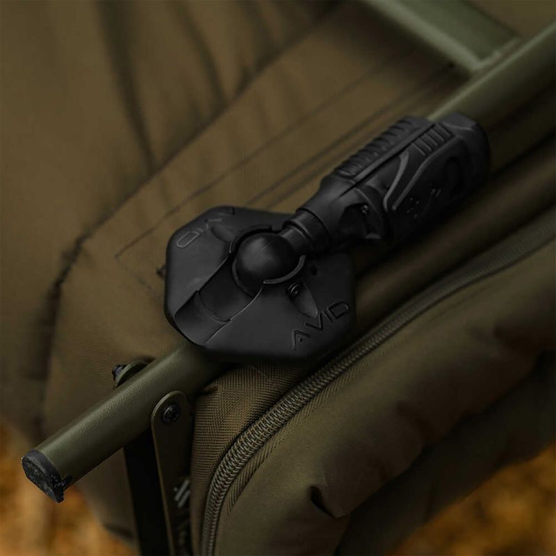 Avid Carp Revolve X System Bett 4