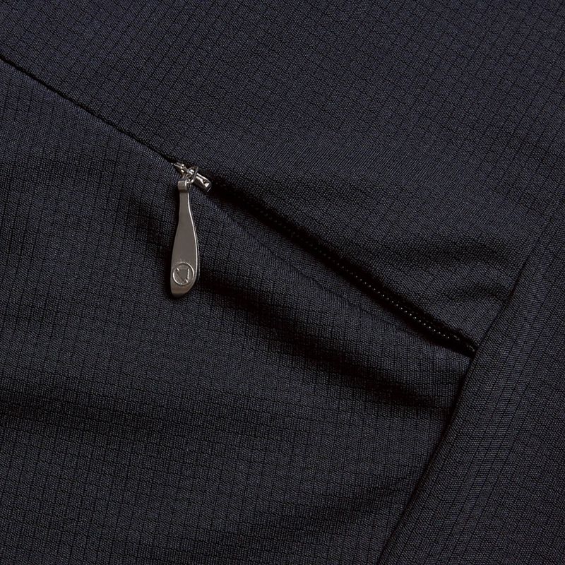 Endura MT500 D30 Ghost Baselayer schwarzes Radtrikot mit Protektoren 6