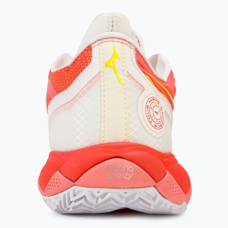 Damen Tennisschuhe Mizuno Wave Enforce Tour CC candy coral/now white/neon flame 6