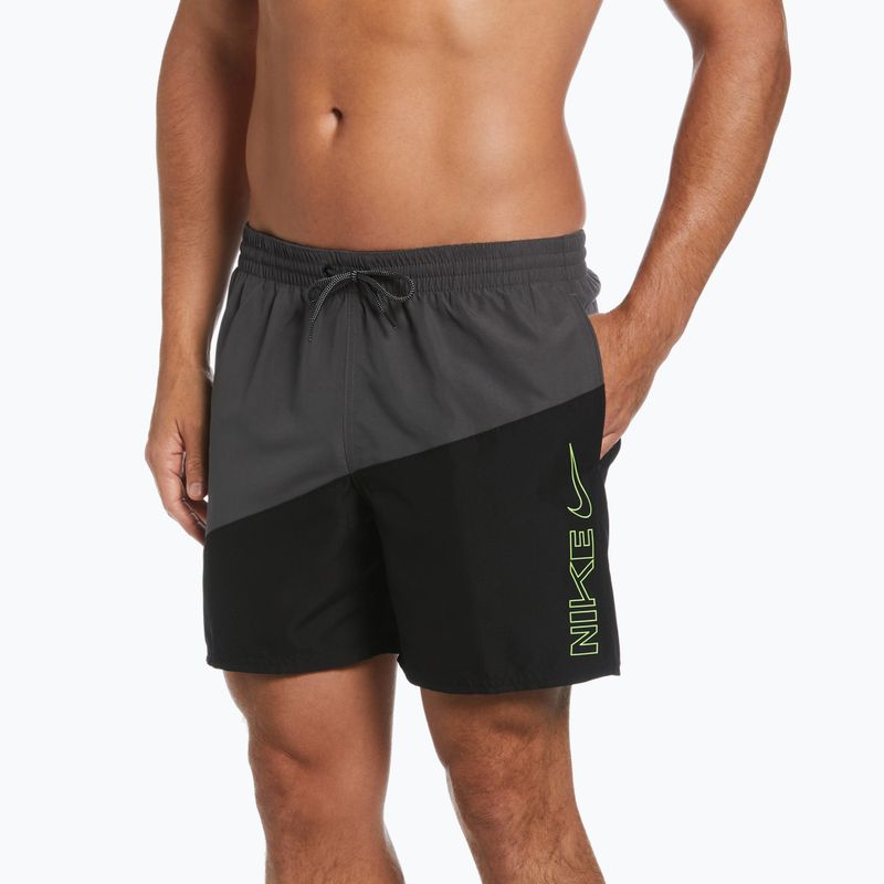 Herren Nike Block Swoosh 5" Volley Badeshorts schwarz NESSC492-001 3