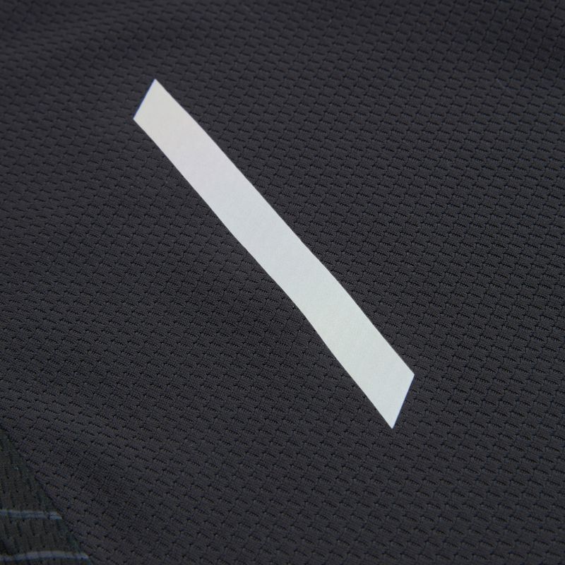 Herren Mizuno Graphic Trail Tee schwarzes Laufshirt 4