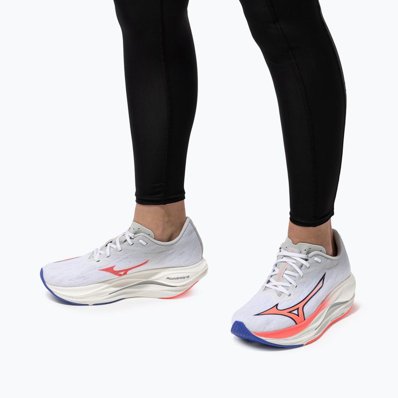 Damen Laufschuhe Mizuno Wave Rebellion Flash 3 weiß/striking coral/iris bloom 8