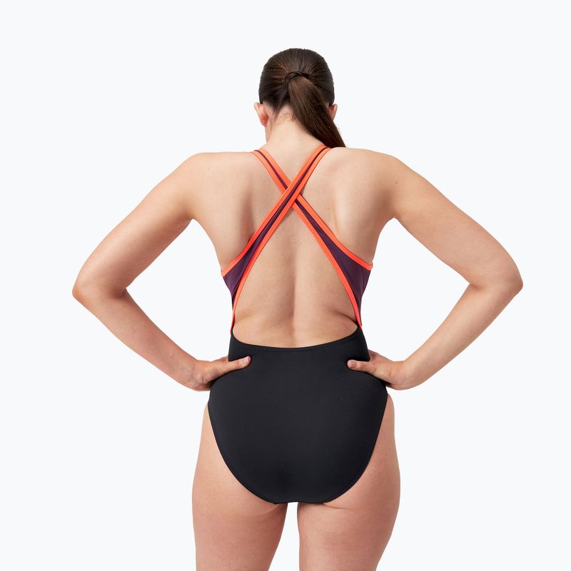 Speedo High Neck Splice Cross Back einteiliger Badeanzug schwarz/plum dandy/siren rot 7