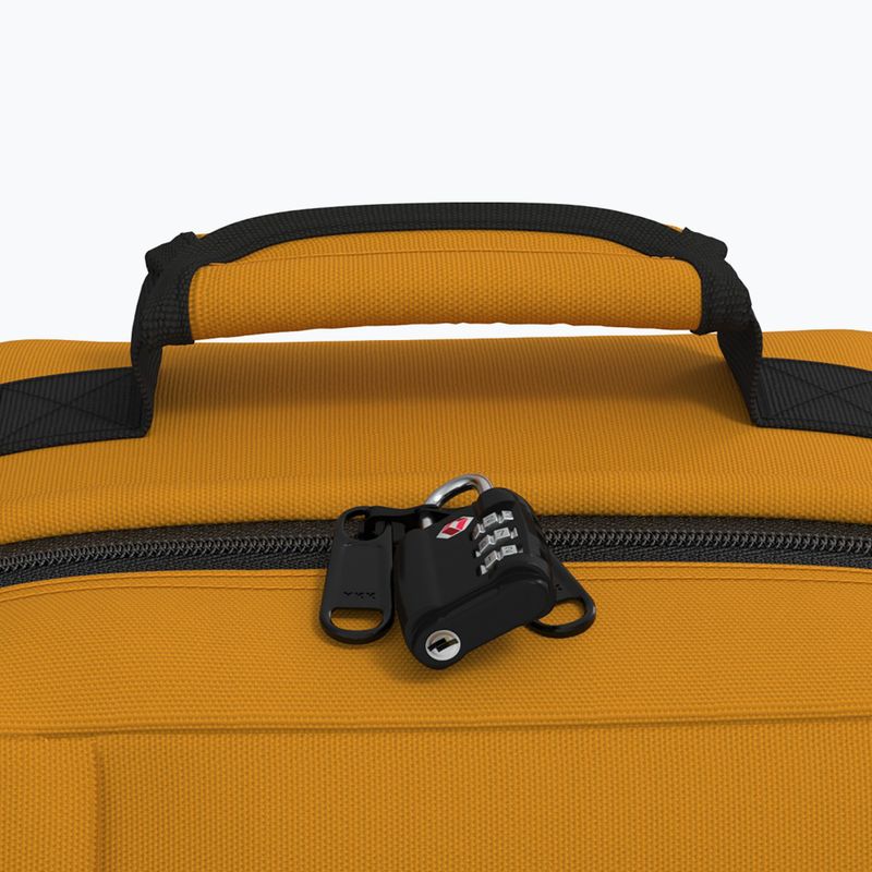 CabinZero Classic 44 l orange chill Wanderrucksack 8