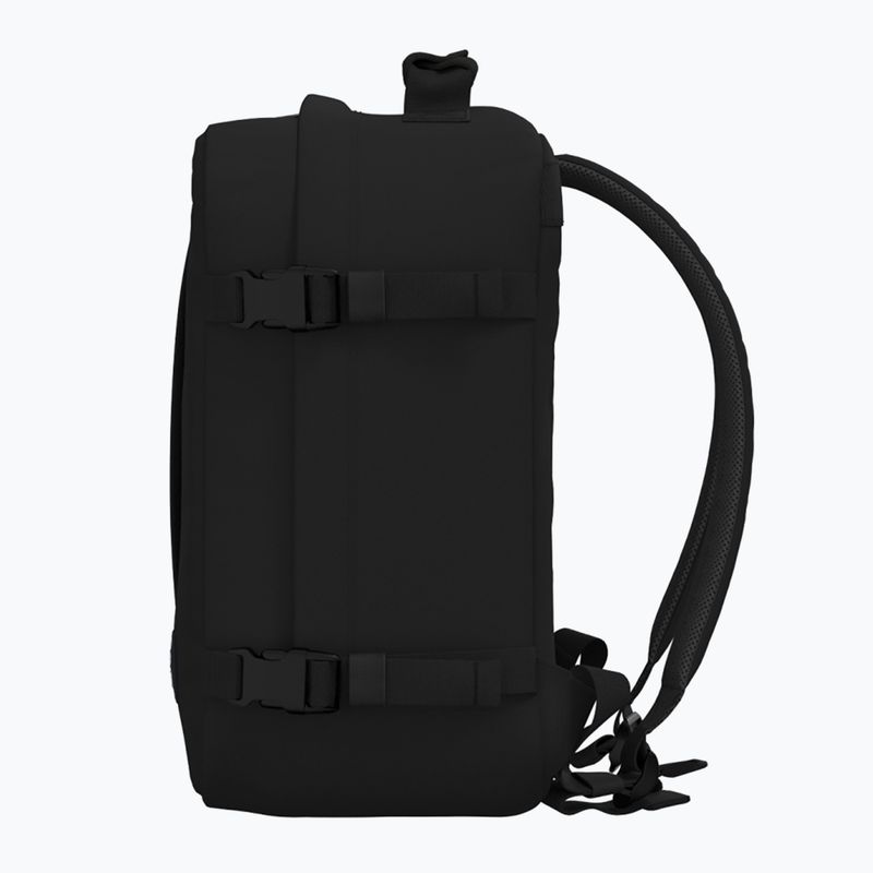 CabinZero Classic 28 l Wanderrucksack absolut schwarz 6
