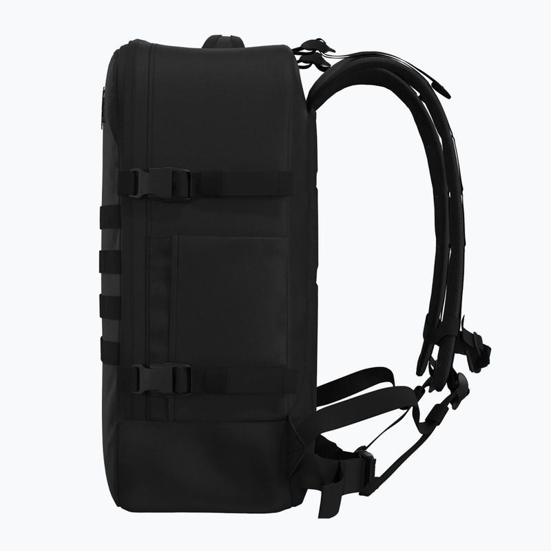 CabinZero Military 44 l Wanderrucksack absolut schwarz 6