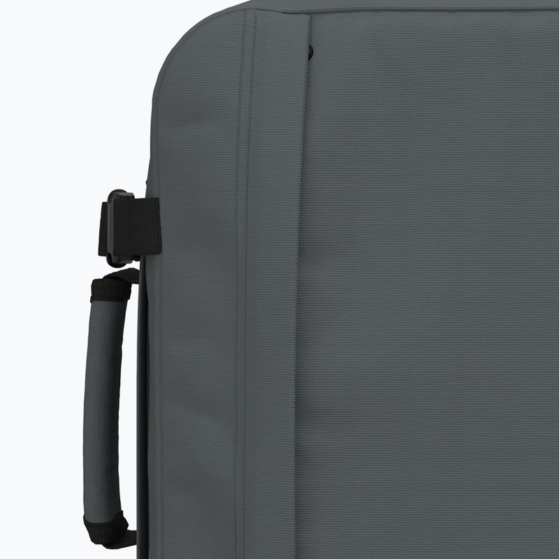 CabinZero Classic 28 l original grauer Wanderrucksack 9