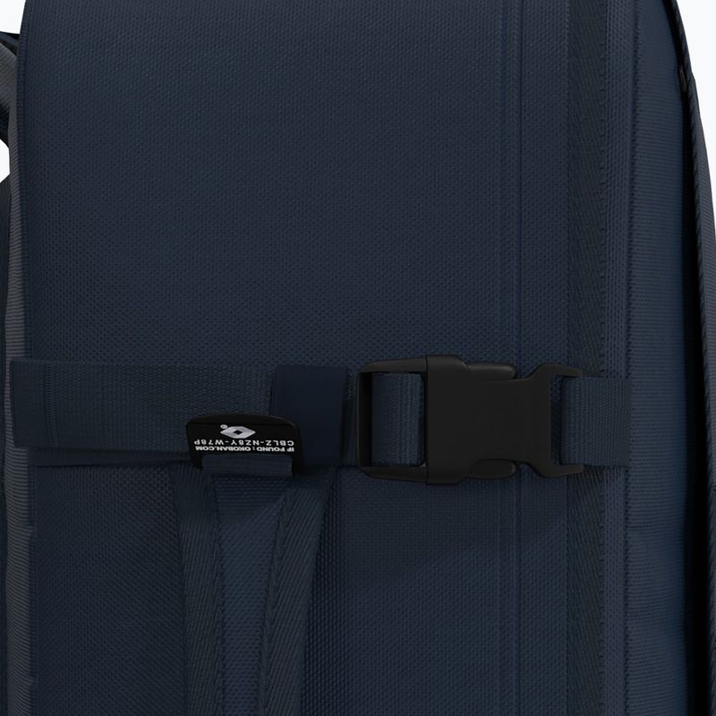 CabinZero Military 44 l Wanderrucksack navy 9