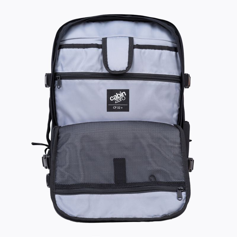CabinZero Classic Pro 32 l absolut schwarzer Wanderrucksack 8