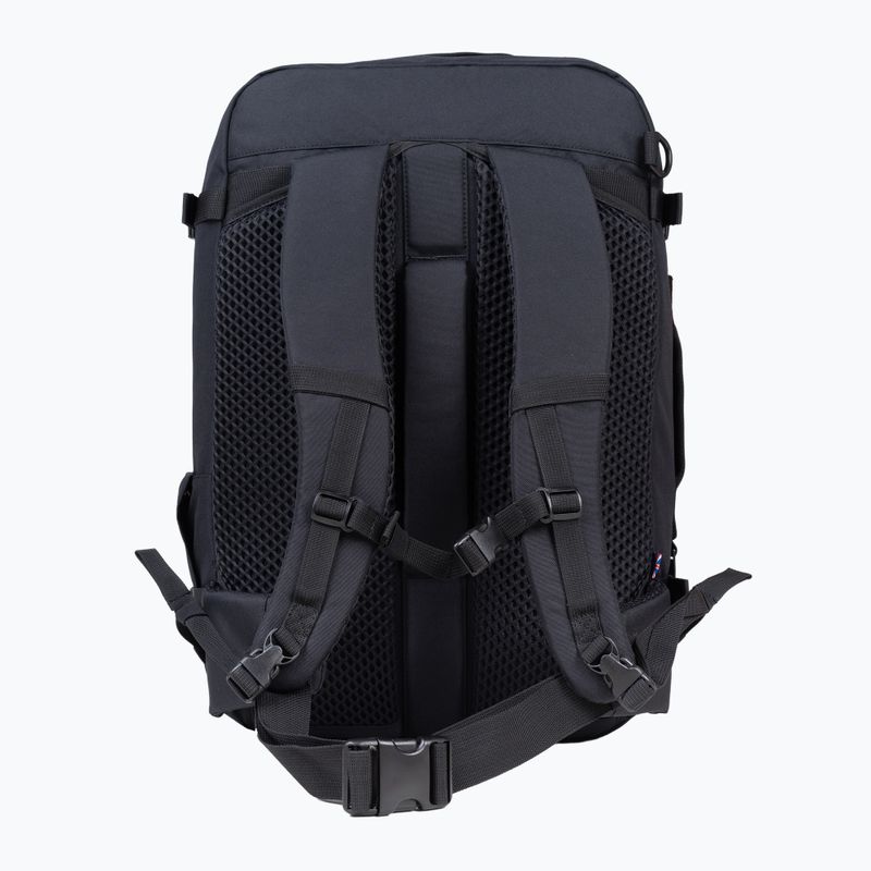 CabinZero Classic Pro 42 l absolut schwarzer Wanderrucksack 3