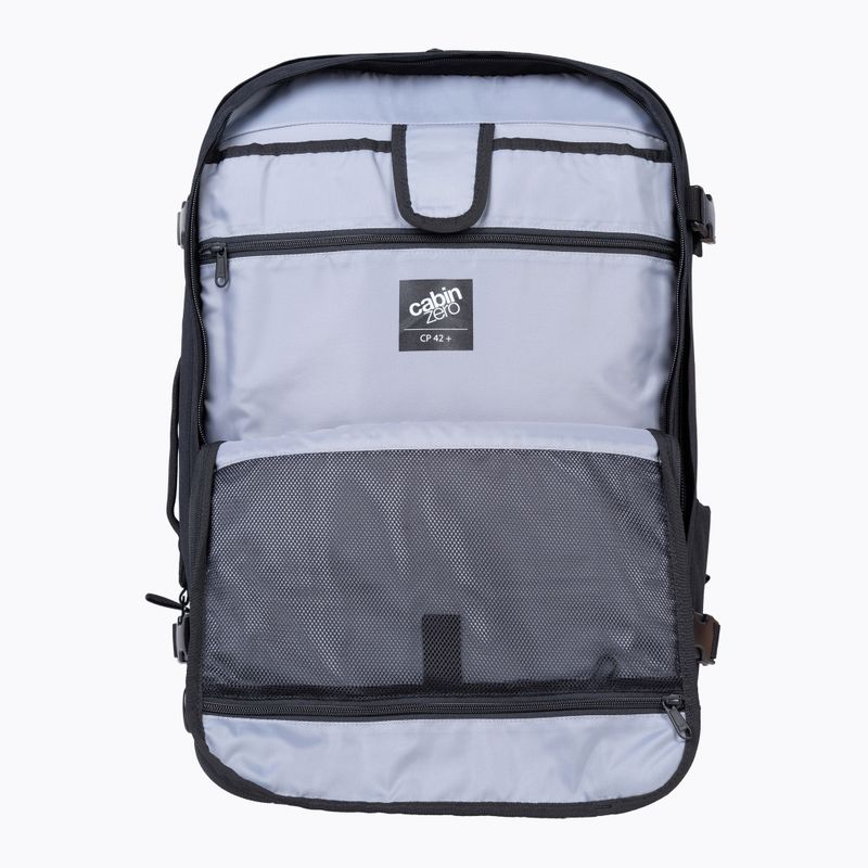 CabinZero Classic Pro 42 l absolut schwarzer Wanderrucksack 8