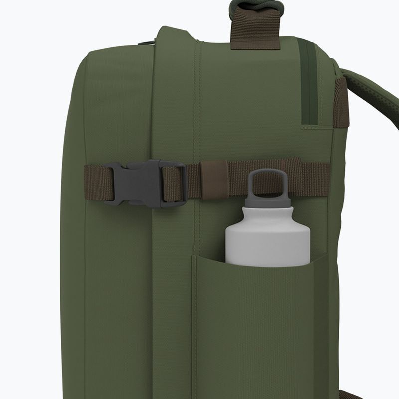 CabinZero Classic Tech 28 l georgian khaki Wanderrucksack 12