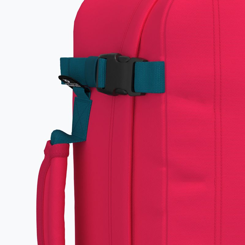 CabinZero Classic 36 l miami magenta Wanderrucksack 9