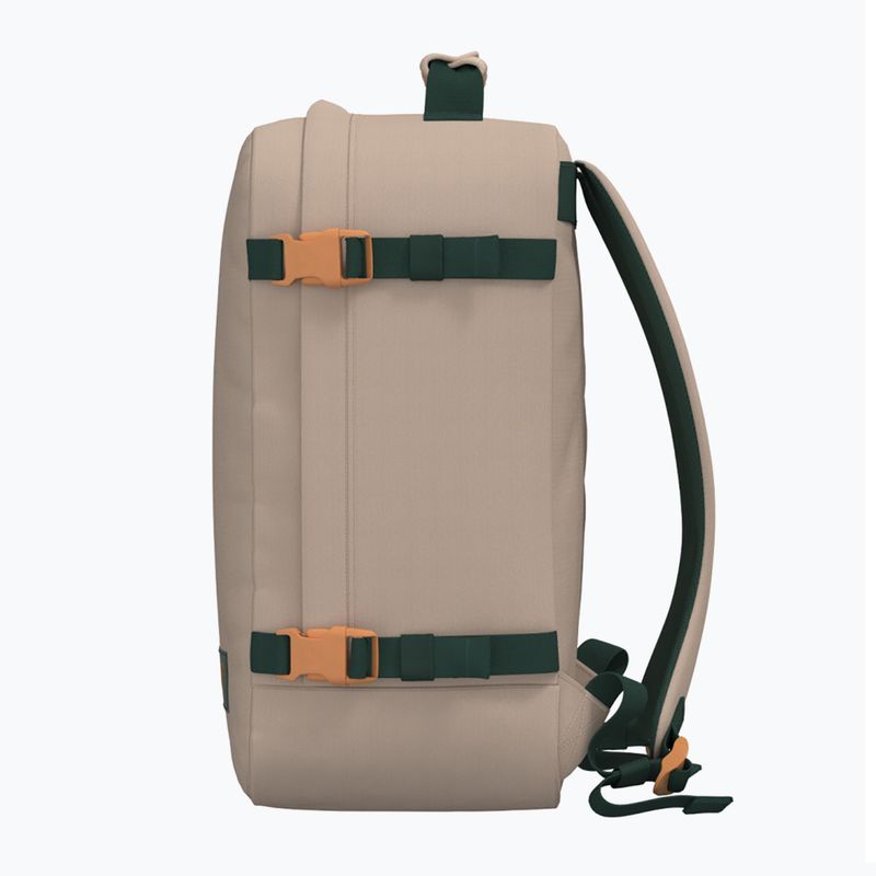 CabinZero Classic 36 l cebu sands Wanderrucksack 6