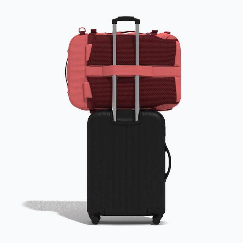 CabinZero Classic Plus 32 l Pfirsichtal Wanderrucksack 8