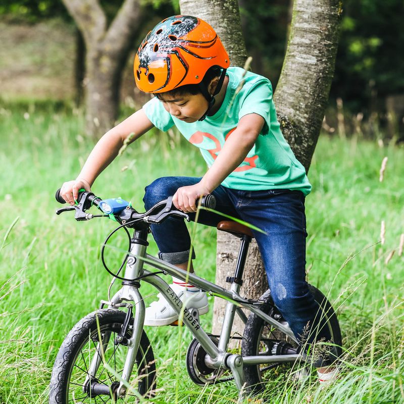 Hornit Spider orange/schwarzer Kinderfahrradhelm
