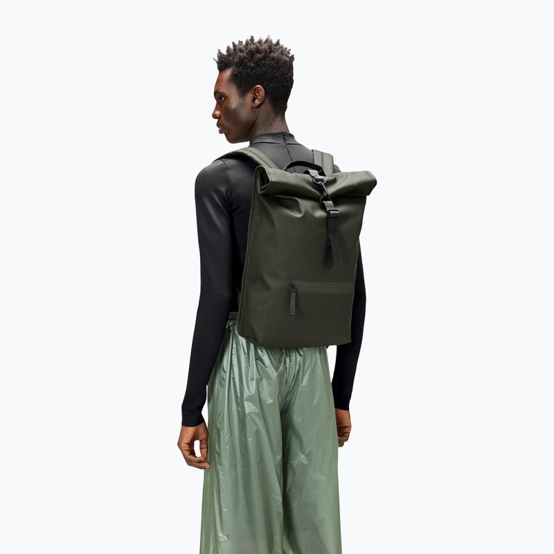 Cityrucksack Rains Rucksack Rolltop 13 + 4 l green 3