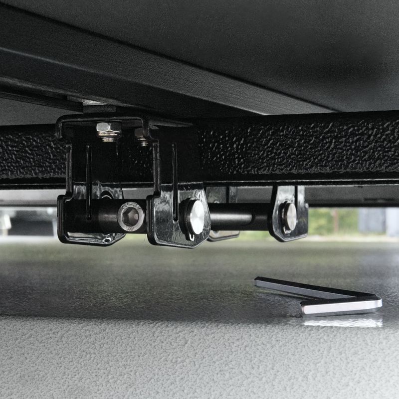Montagehalterung OFFLANDER Anti-Theft Roof Tent Brackets 4 pack black 11