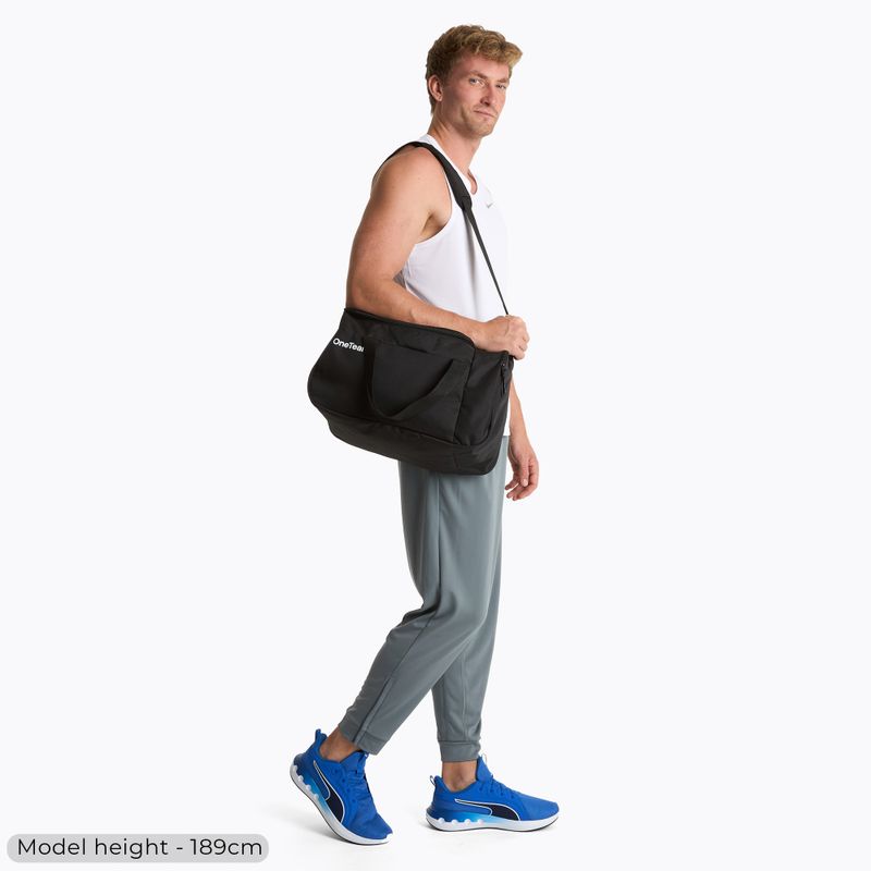 OneTeam Passa Trainingstasche 26 l schwarz 2