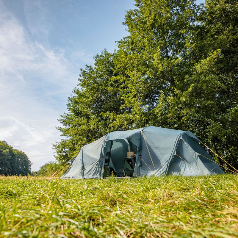 Aufblasbares 8-Personen Campingzelt KADVA AIRcamp 8.44 grün 5