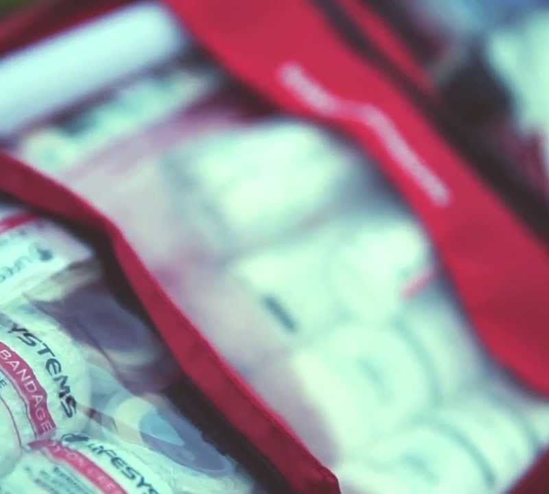 Lifesystems Camping Erste Hilfe Kit rot LM20210SI 5