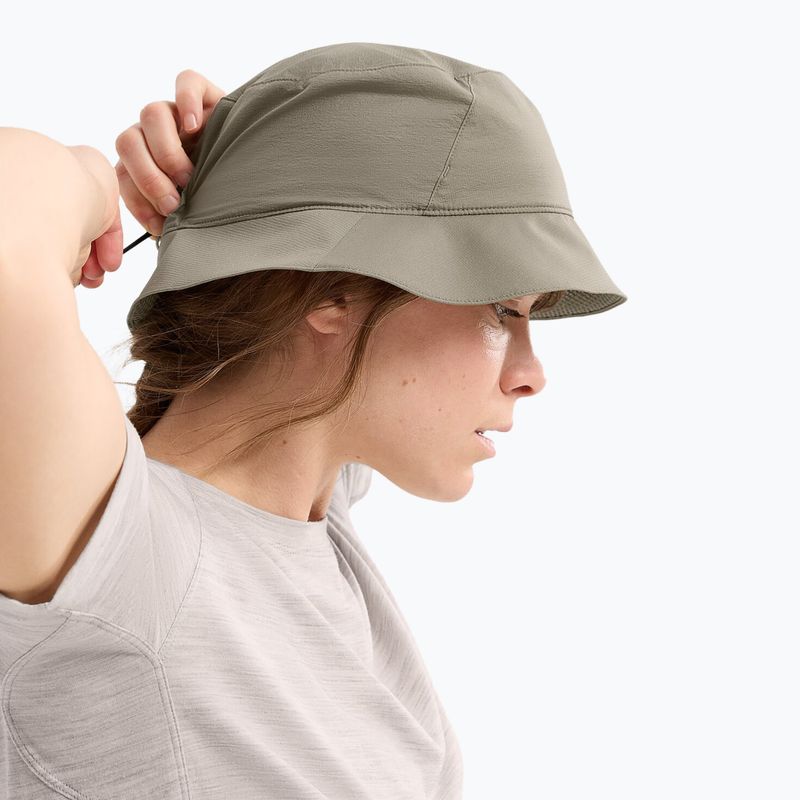 Arc'teryx Aerios Eimer Hut forage 6