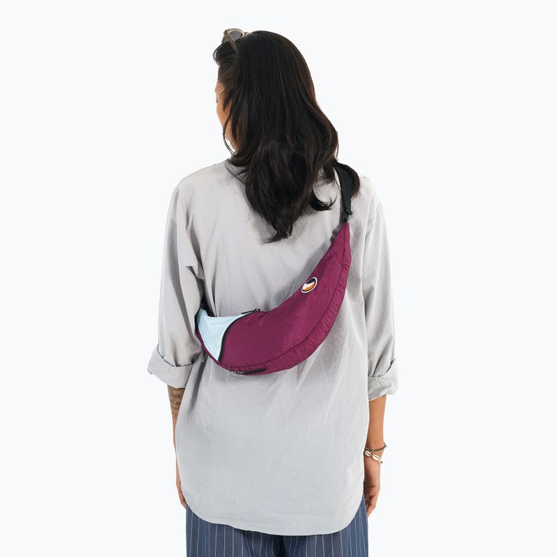 Ticket To The Moon Upcycled Sling Umhängetasche Pflaume/Wolke 4