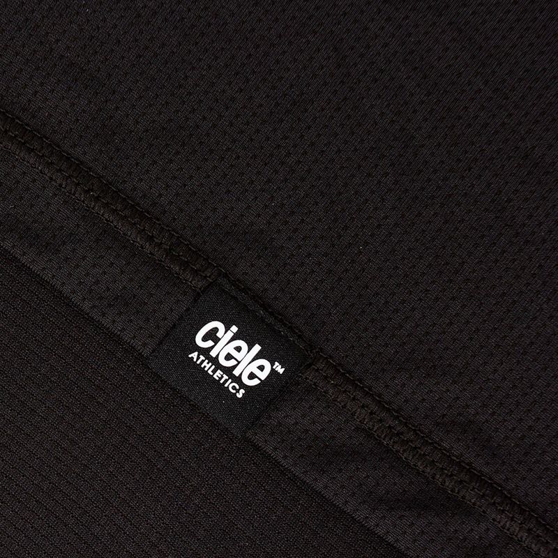 Ciele Athletics FSTCollar Schattenwurf Schornstein 2