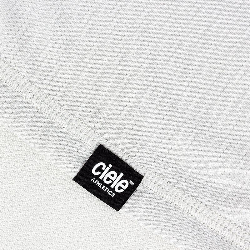 Ciele Athletics FSTCollar hellgrau Schornstein 2