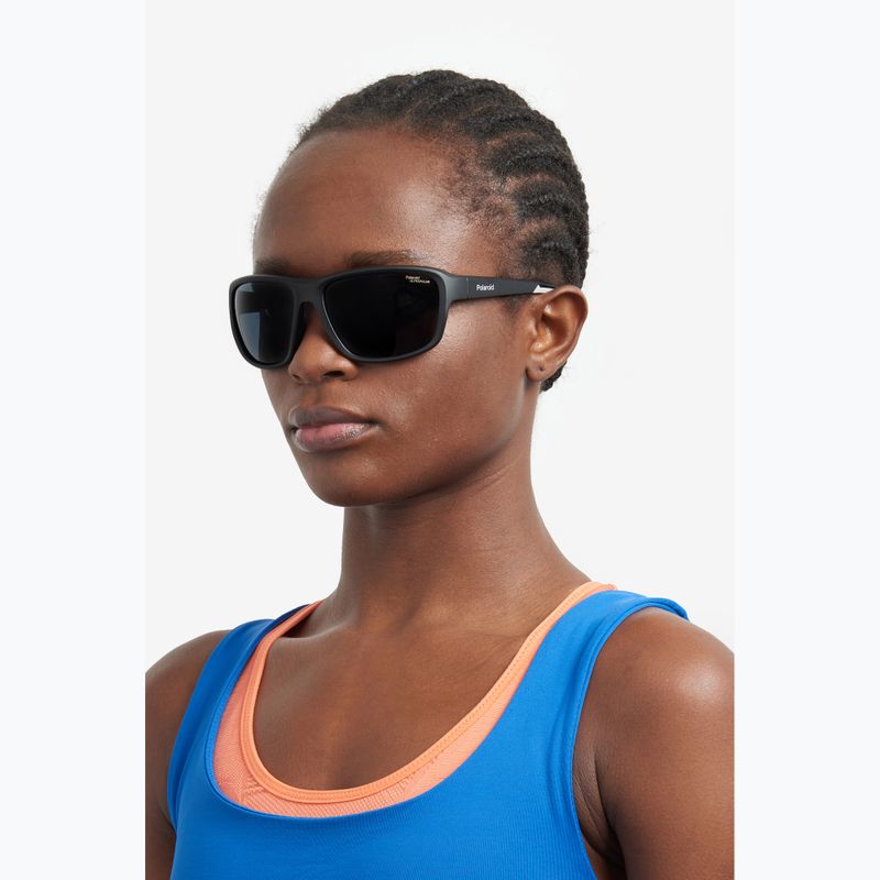 Polaroid PLD 7049/S mattschwarz/grau polarisierte Sonnenbrille mit hohem Kontrast 7