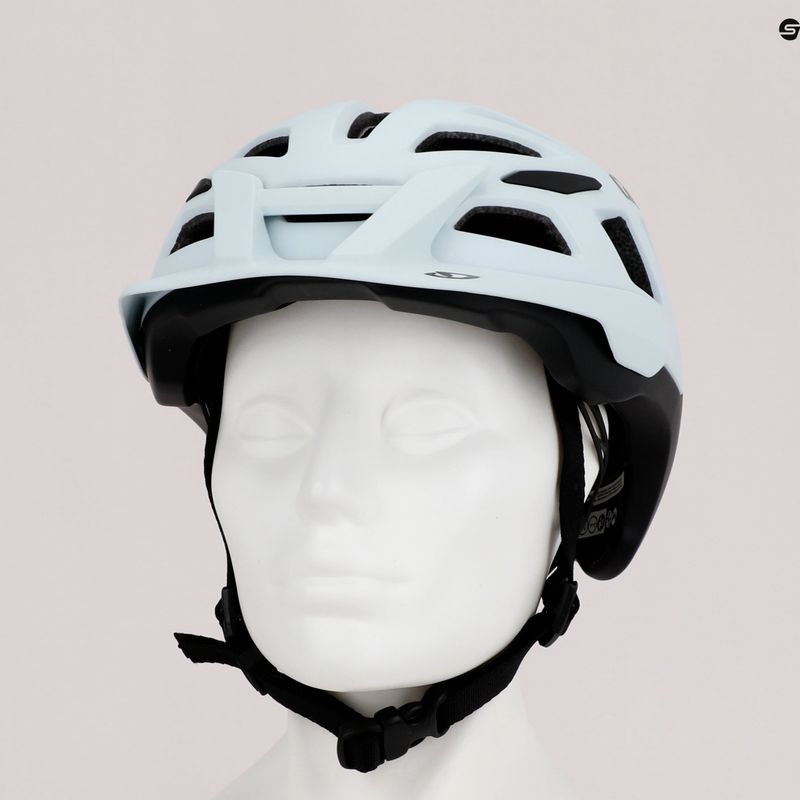 Giro Radix Fahrradhelm weiß 7129485 9