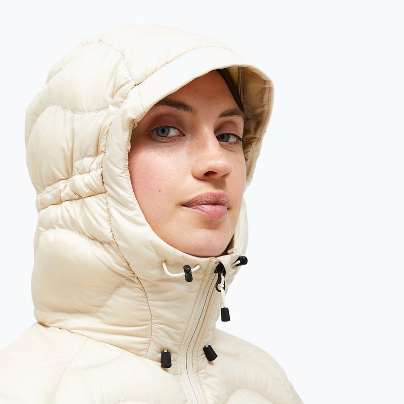 Peak Performance Damen Daunenjacke Helium Down Hood sand fog 4