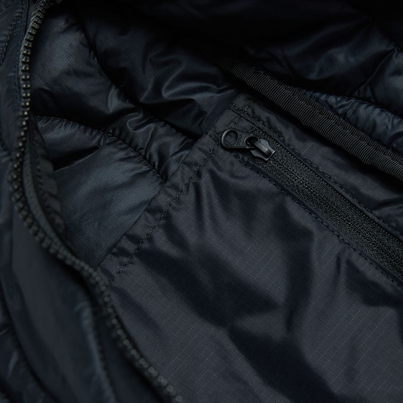 Peak Performance Helium Bum balck Nierenbeutel 3