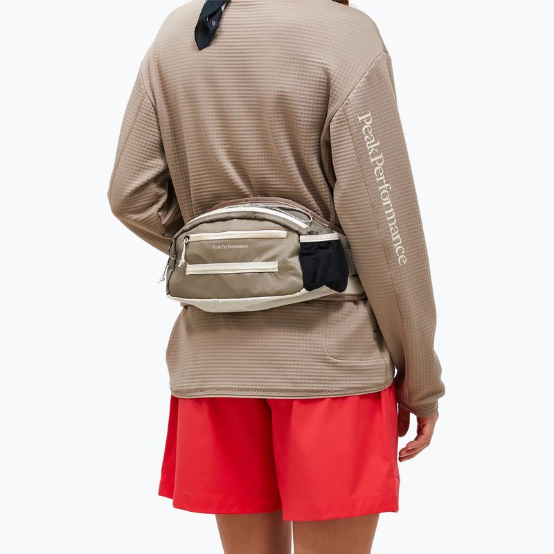 Peak Performance Trail Hip Nierentasche avid beige 5