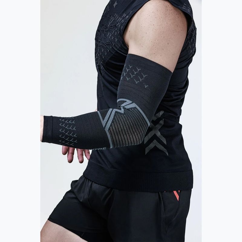 Kompressionsriemen für Hände X-Bionic Twyce Armsleeve black/charcoal