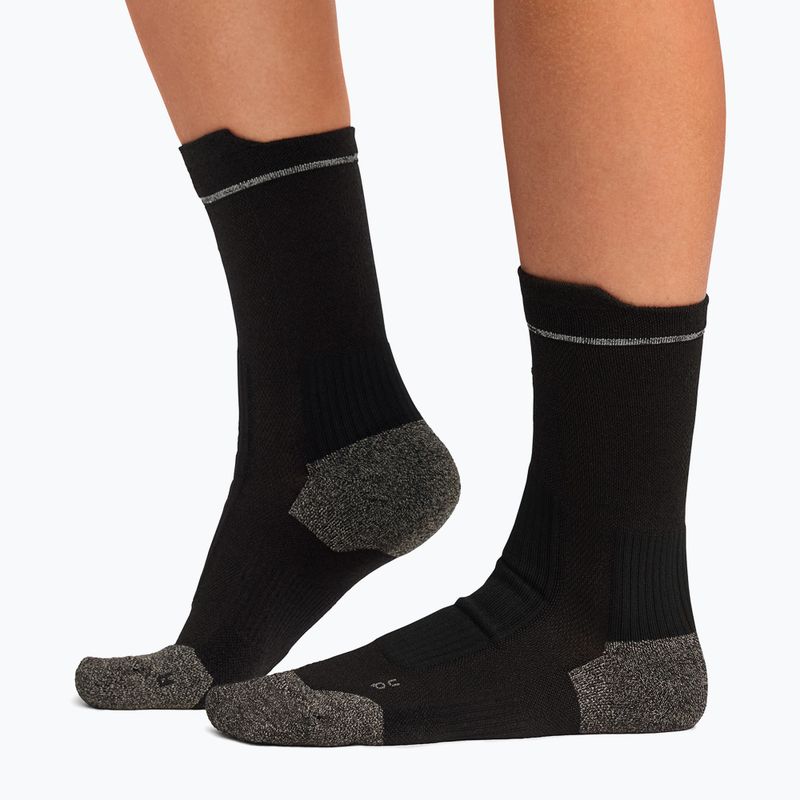 On Running Ultra schwarze Laufsocken 2