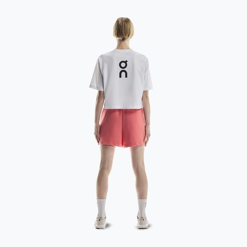 Damen-T-Shirt On Club Boxy-T white 3