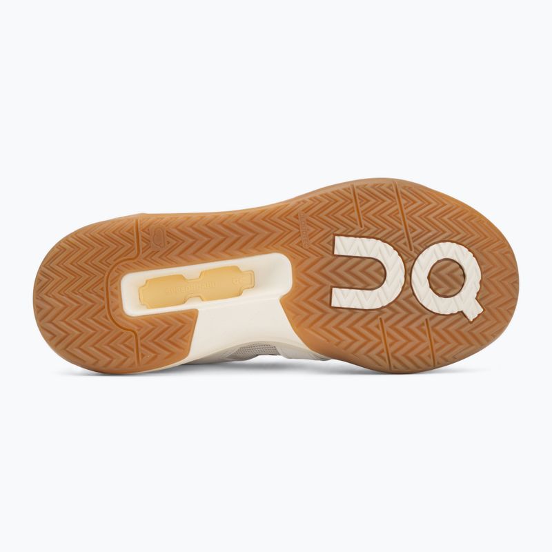 Damen-Tennisschuhe On Running The Rodger Clubhouse Pro W white/ivory 4