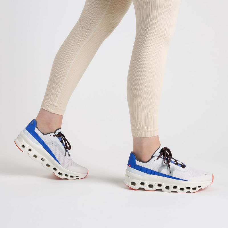 Damen Laufschuhe On Cloudmonster weiß und blau 6198648 2