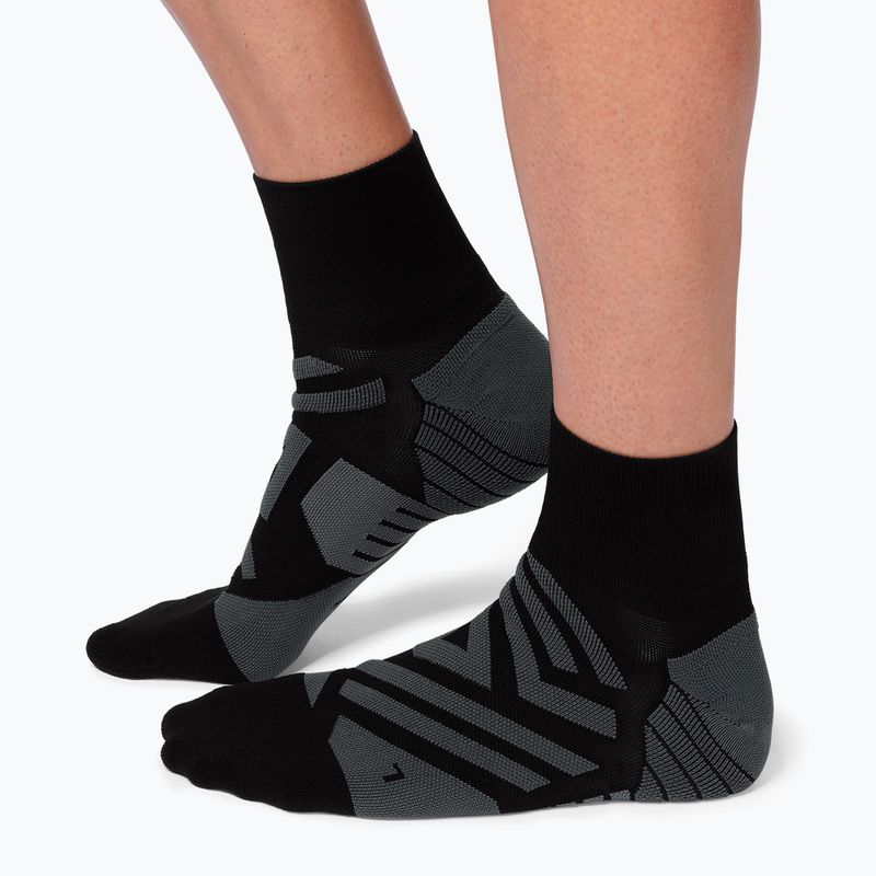 Herren On Running Performance Mid schwarz/shadow Laufsocken