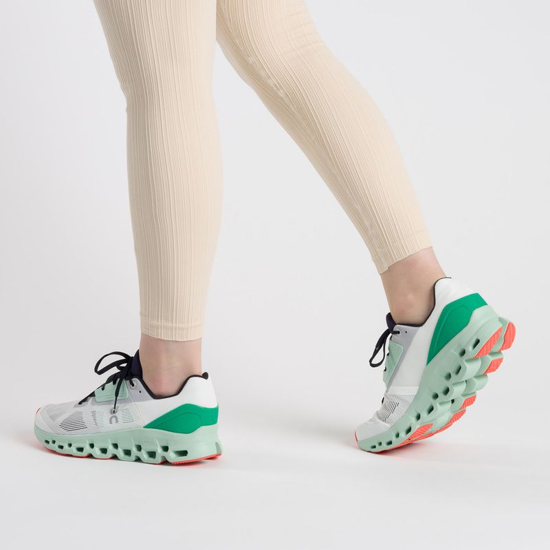 Women's On Running Cloudstratus Laufschuhe undyeu-weiß/creek 3