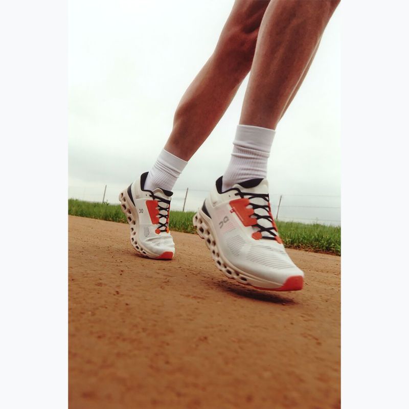 Herren On Cloudstratus 3 undyed-weiß/sand Laufschuhe 3