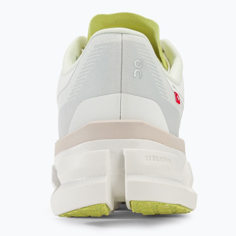 Damen On Cloudflow 4 weiß/sand Laufschuhe 6