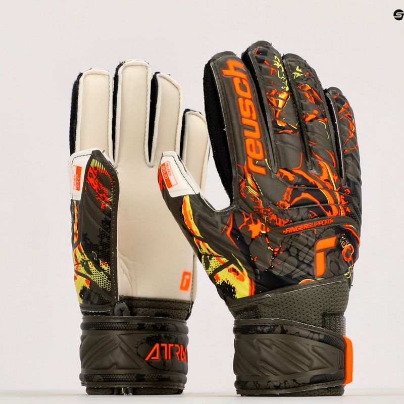Torwarthandschuhe Kinder Reusch Attrakt Solid Finger Support Junior grün 53721-5556 9