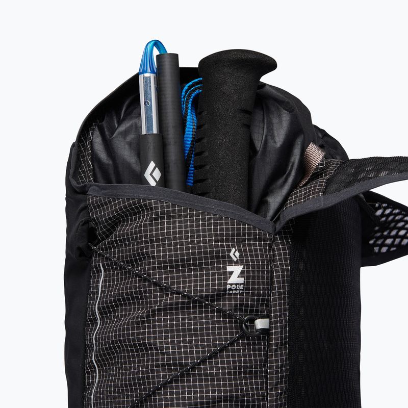 Black Diamond Distance 22 l schwarzer Wanderrucksack 4