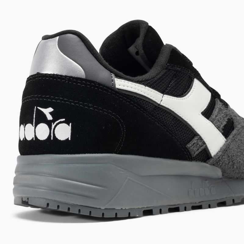 Diadora N902 Hairy Suede schwarz/schwarz Schuhe 9