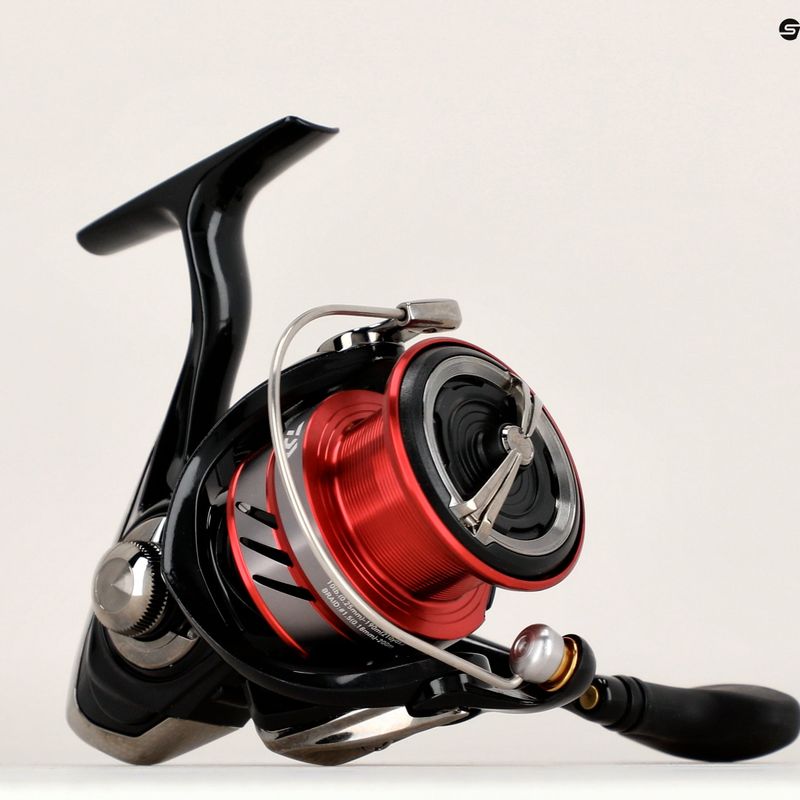 Daiwa Ninja Match & Feeder Schwimmerrolle schwarz 10217-400 5