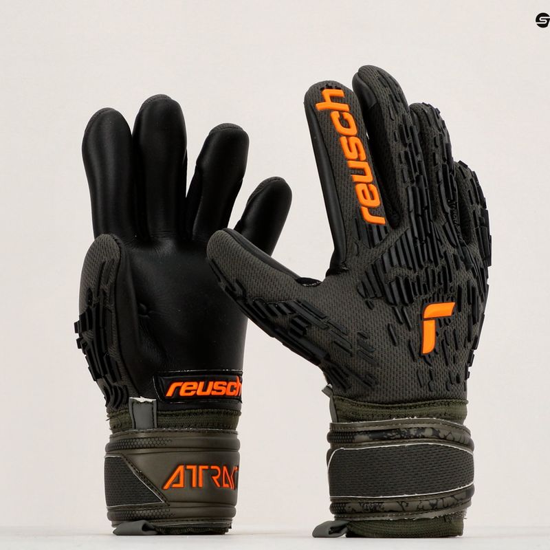 Reusch Attrakt Freegel Silver Finger Support Junior Torwarthandschuhe schwarz-grün 5372030-5555 14
