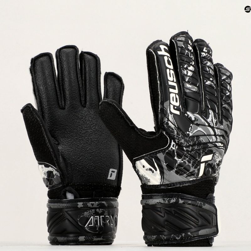 Reusch Attrakt Resist Junior Kinder Torwarthandschuhe schwarz 5372615-7700 9
